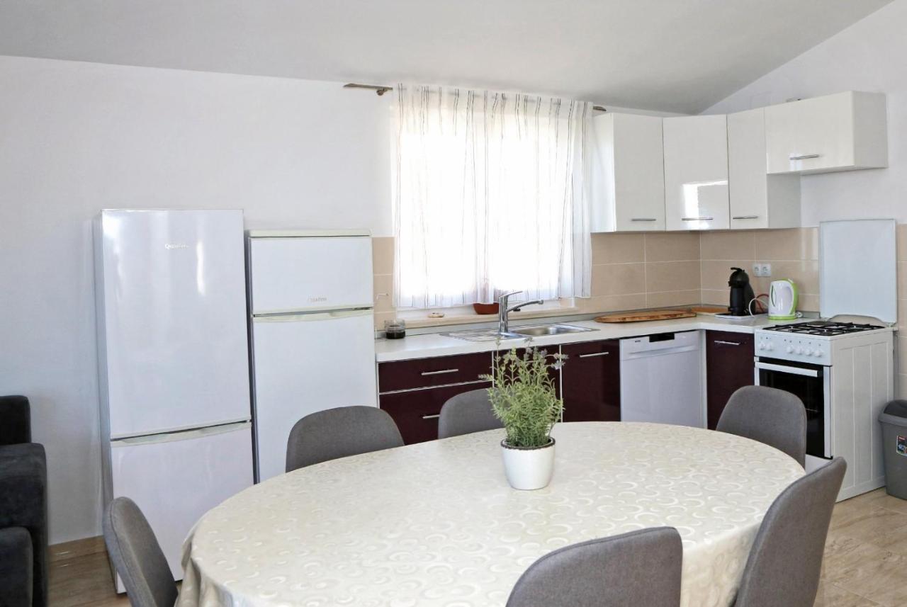 Apartmani Cili Miletici Eksteriør bilde
